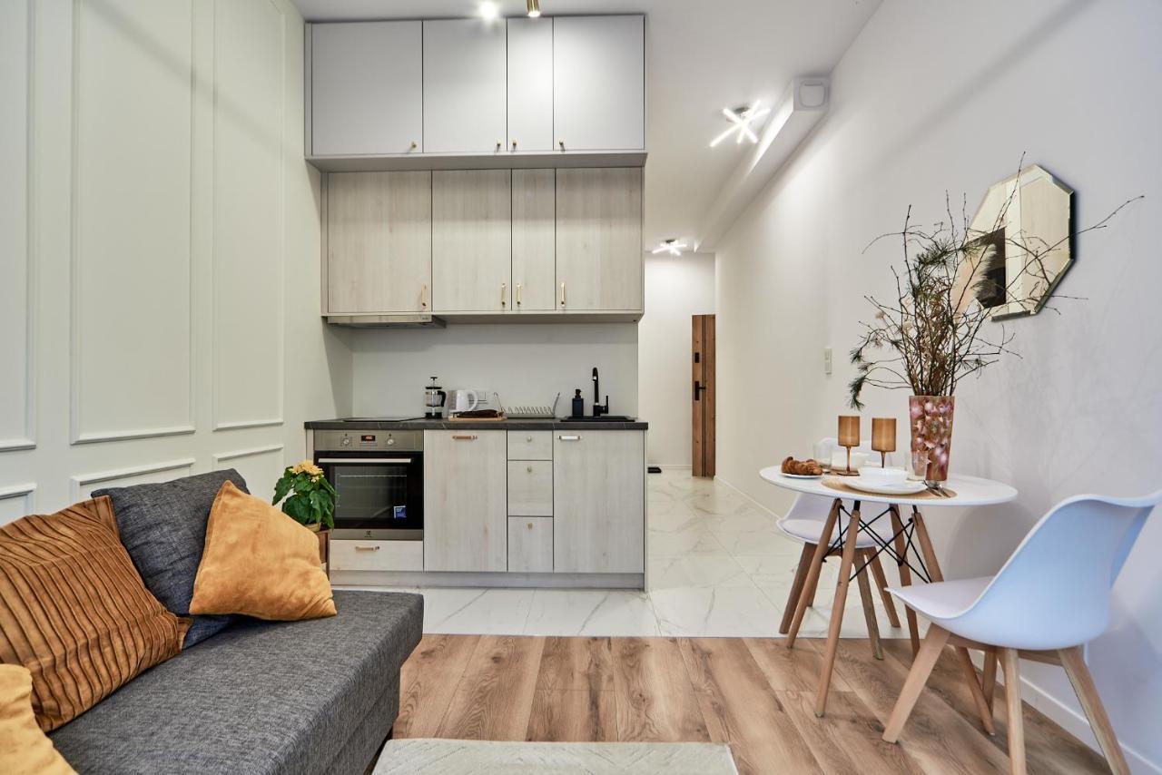 Superapart Marywilska 68b Appartamento *
